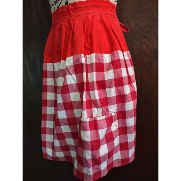VINTAGE Half Apron Gingham Red & White Checkered Check Gingham Tie Pockets FLAW - Picture 2 of 6